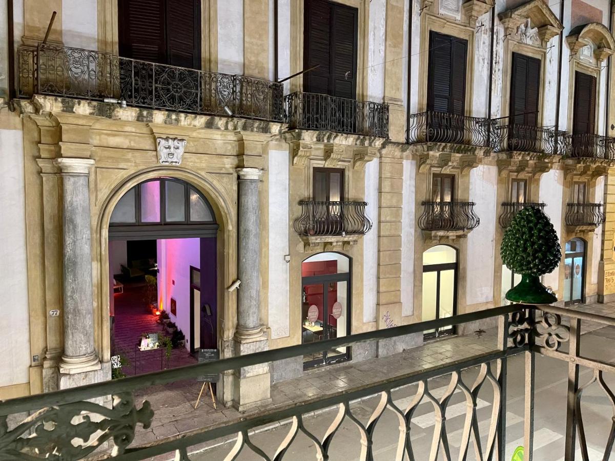 Tommy'S Rooms Palermo Exterior photo